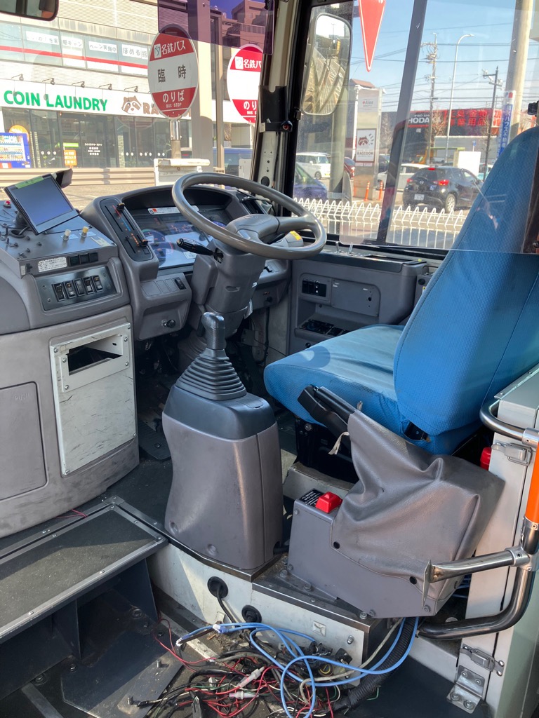 運転席