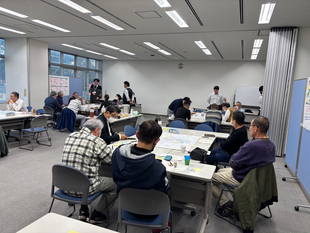 公共交通地域懇談会の様子