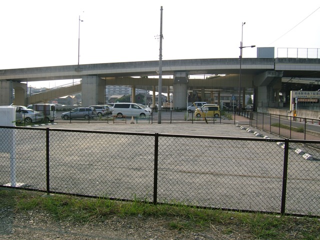 前後駅南月ぎめ駐車場の画像その1